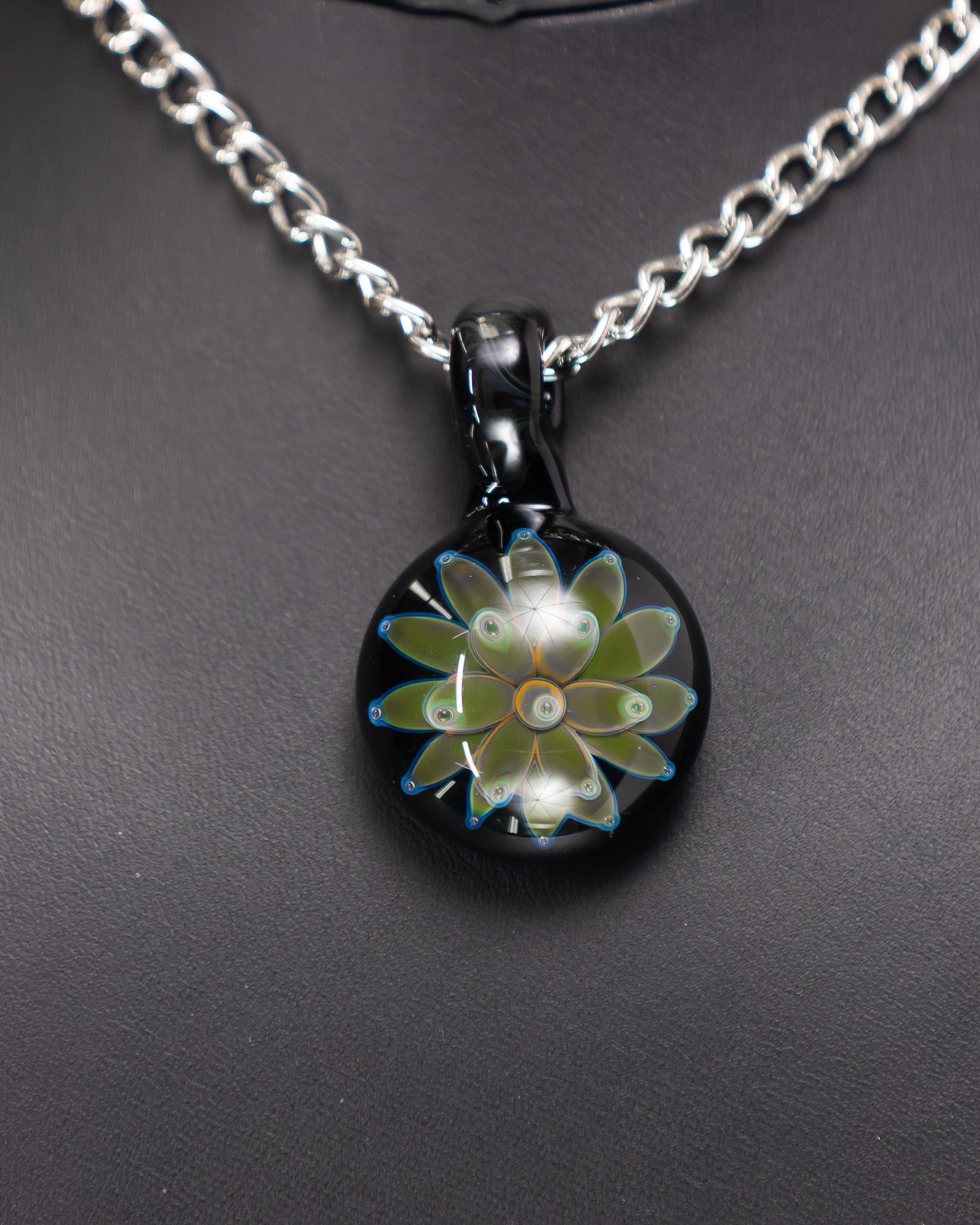 Pendant - Green & Blue Flower